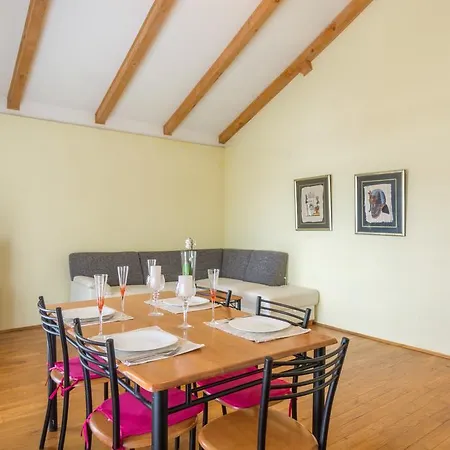 Plavi Apartman