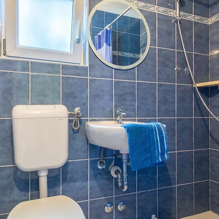 Plavi Apartman * Sukosan